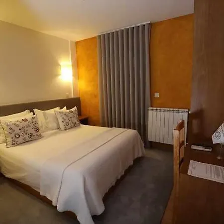 Quinta Dos Avidagos *