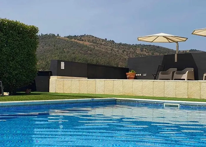 Quinta Dos Avidagos - Agroturismo, Villa Mirandela